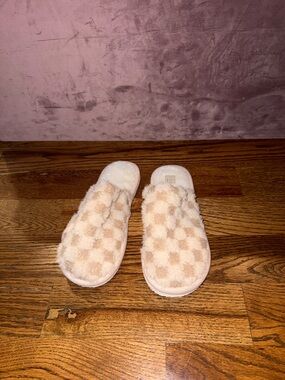 Fuzzy slippers